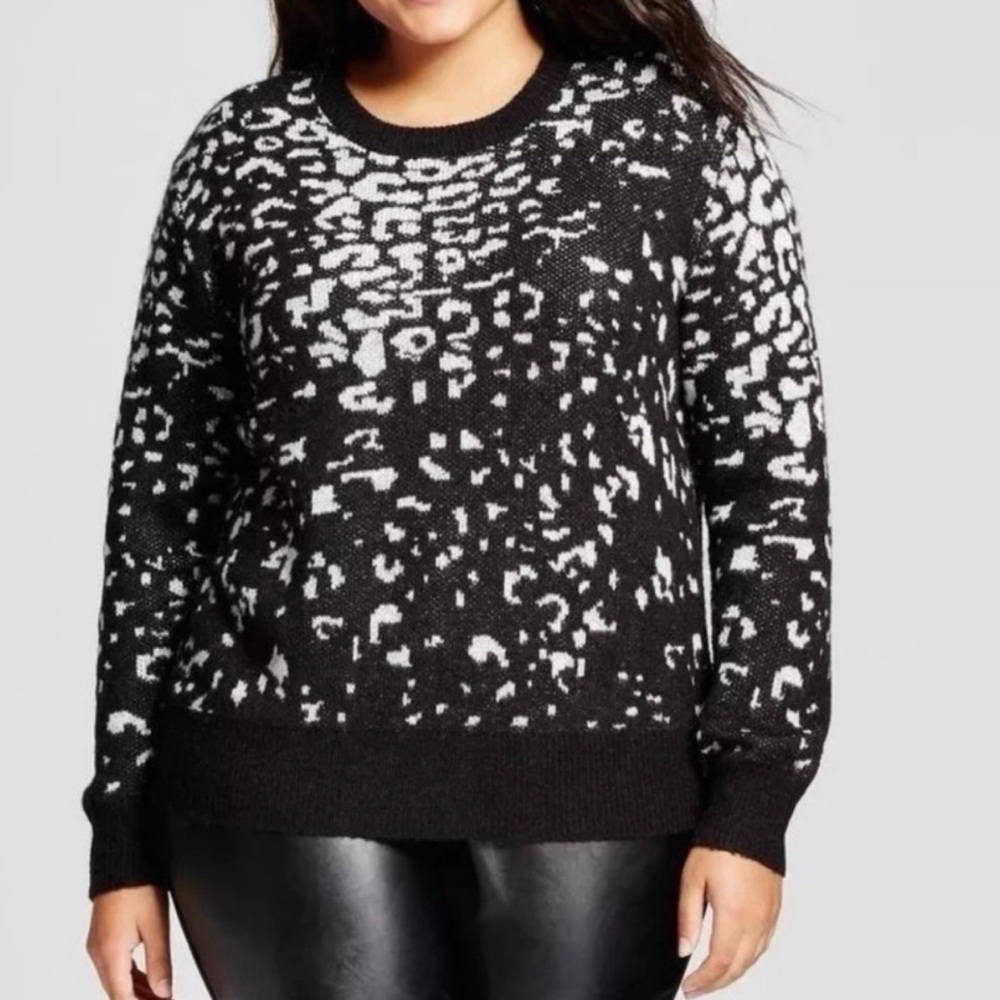 Ava & Viv • Plus Size Animal Print Pullover Crew Neck Sweater Size 0X